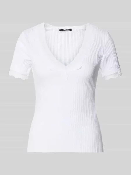 T-shirt w efekcie prążkowania z obszyciem koronką Gina Tricot biała