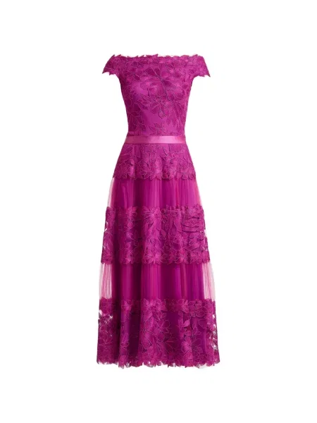 Warstwowa sukienka midi Tadashi Shoji w kwiatki garniturowa różowa