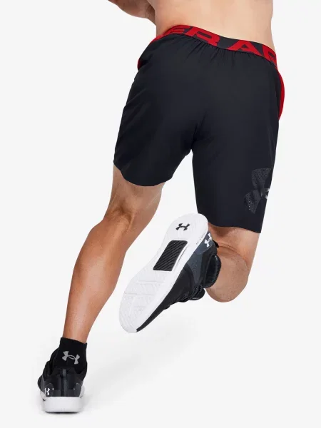 Pantaloni scurți Under Armour negru