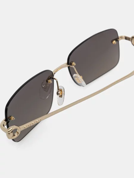 Солнцезащитные очки Gucci серебряные