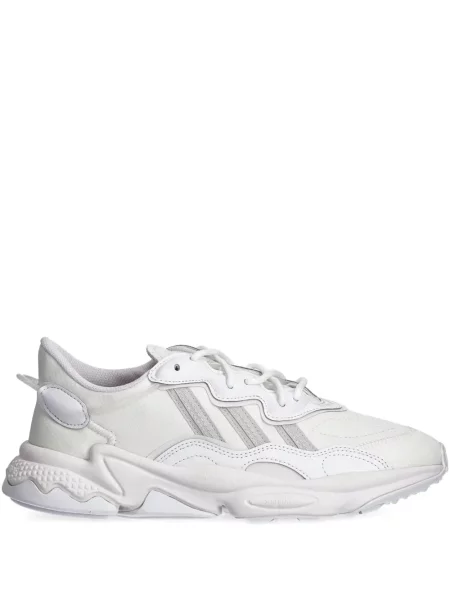 Prugaste trčanje vunene tenisice Adidas Terrex crna