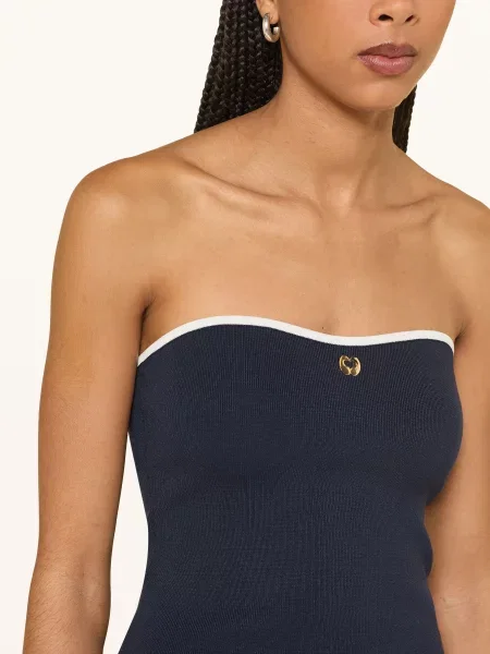 Top Maje z odkrytymi ramionami biały