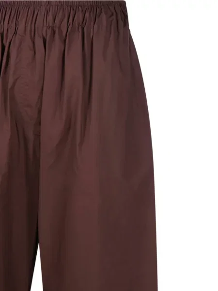 Pantaloni Thelatest maro