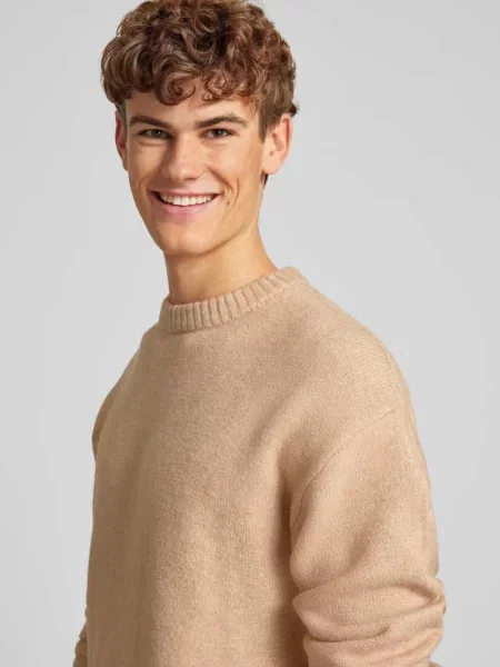 Sweter z dzianiny z dodatkiem wełny Model OLLIE' Jack & Jones beżowy