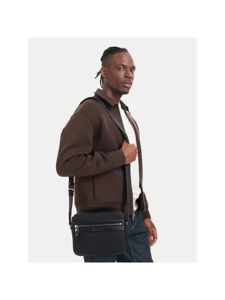 Saszetka MICHAEL Michael Kors czarna