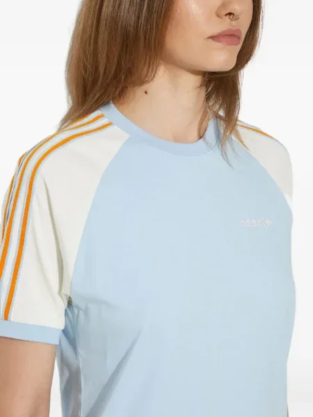 Prugaste kratke hlače Adidas crna