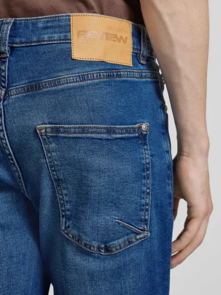 Jeansy o kroju slim fit Essentials Review granatowe