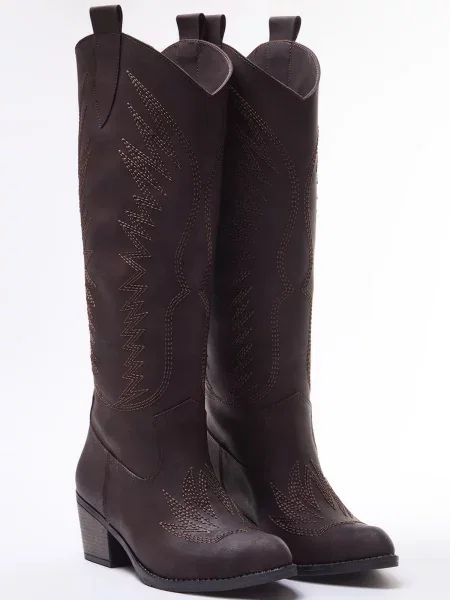 Trendyol Kaubojske čizme tamno smeđa