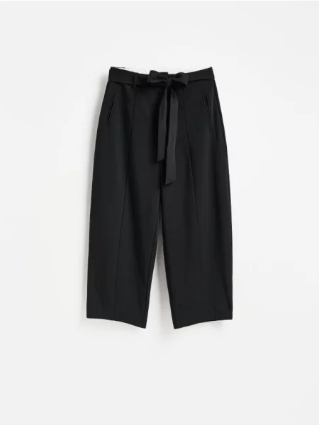 Reserved Pantaloni barrel leg cu legături negru