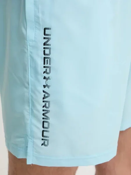 Спортивные шорты Under Armour