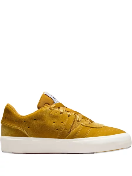 Sneakerși Jordan de catifea galben