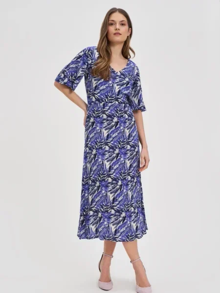 Rochie midi Marisse până la genunchi de costum negru