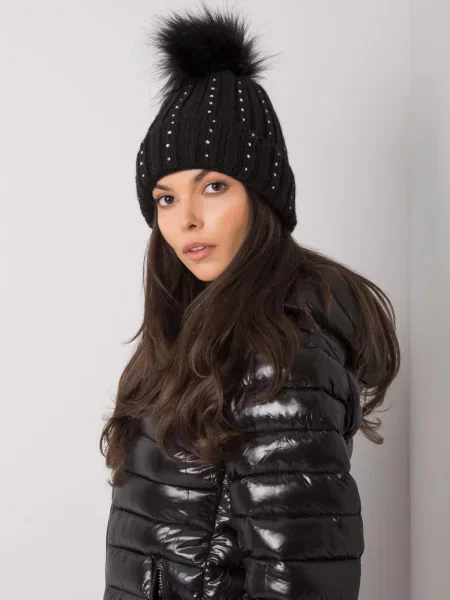 Șapcă Fashionhunters cu aplicații negru