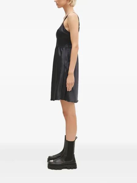 Pantaloni scurți Adidas tricotate cu dungi de costum negru