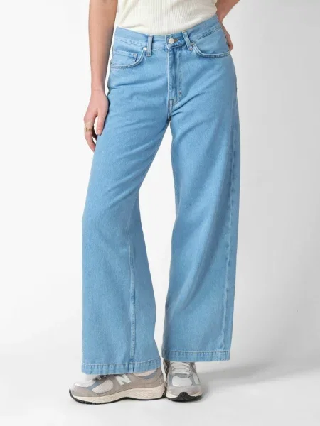 Klitmøller Collective Pantaloni Amelia deschis albastru