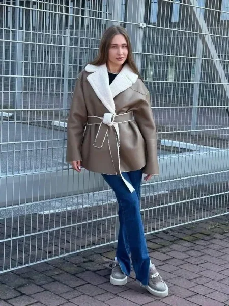 Дублянка UVENTUM мокко штучне хутро