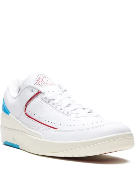 Sneakerși Jordan alb