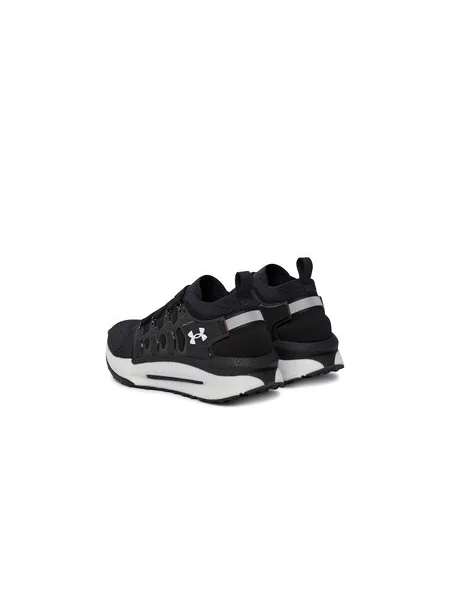 Sneakersy Under Armour UA Phantom X čierna