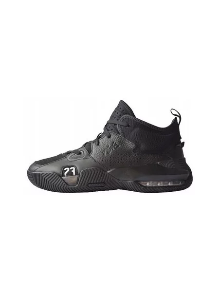 Členkové topánky Nike čierna