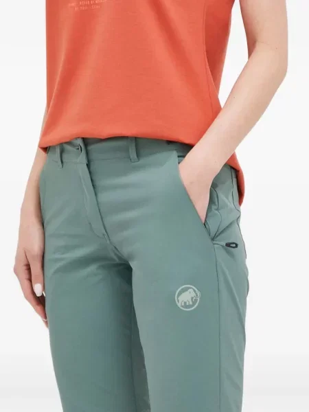 Pantaloni scurți Mammut verde