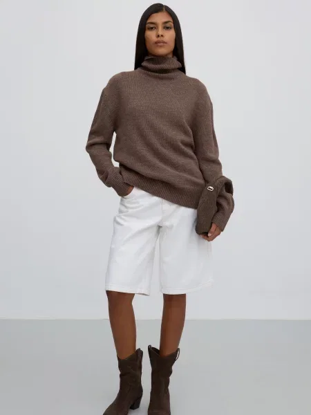 Светр Estro вовна/мохер коричневий