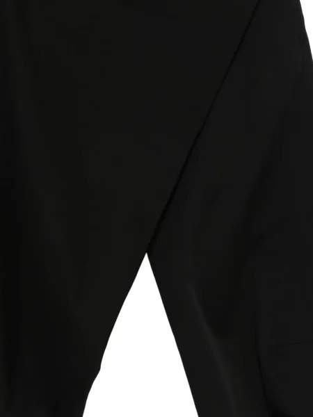 Pantaloni Jiyongkim plic negru