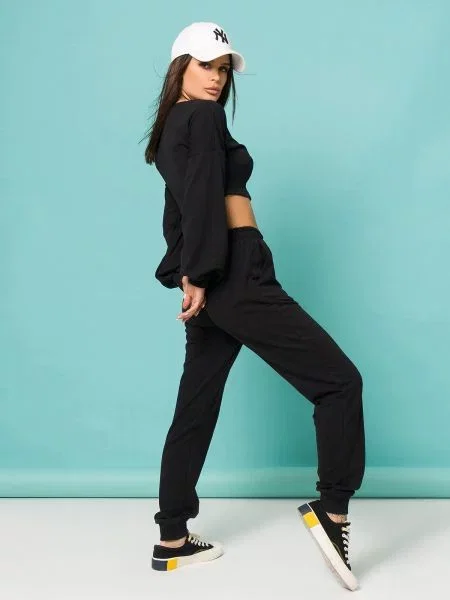 ISSA Plus ­ Спортивный костюм чорний