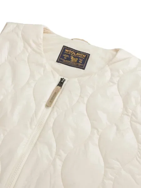 Matlasat vestă Woolrich alb