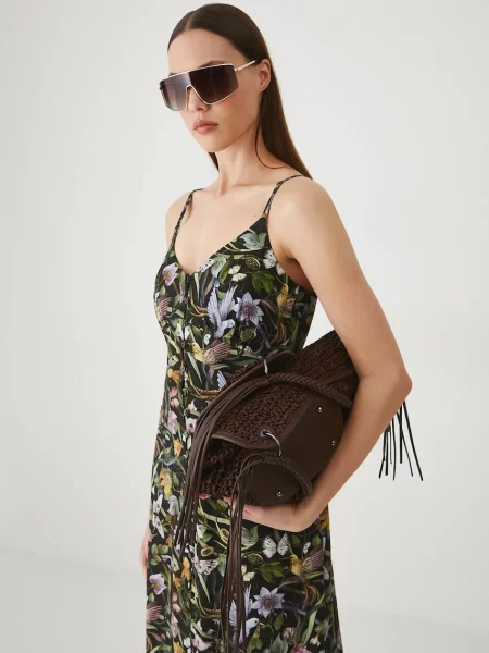 Ленена рокля Medicine среднодълга със стандартна кройка черно