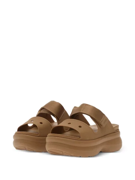 Sandale Crocs cu platformă cu bretele maro
