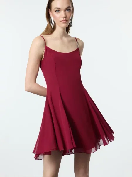 Sukienka mini Trendyol