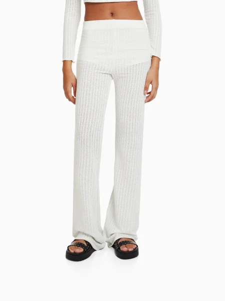 Bershka Pantaloni ecru