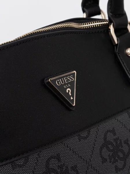 Кожаная сумочка Guess