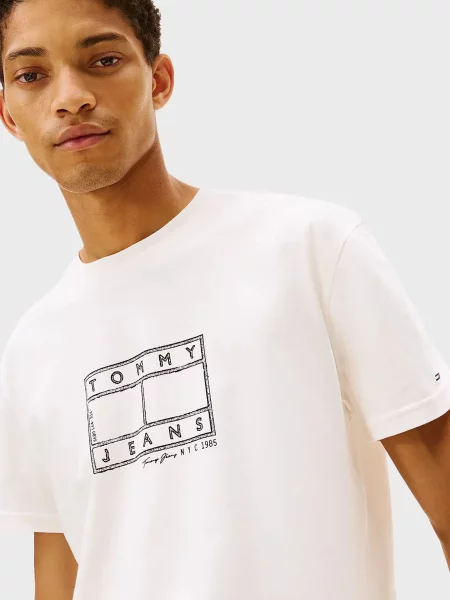 Футболка Tommy Jeans біла