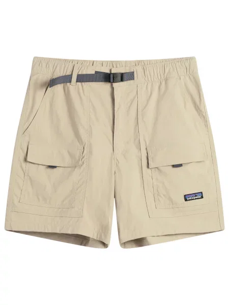 Szorty Patagonia z kamieniami