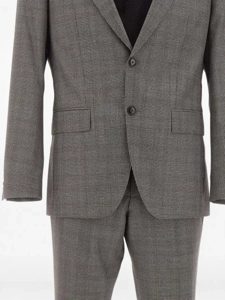 Costum Boss în carouri gri