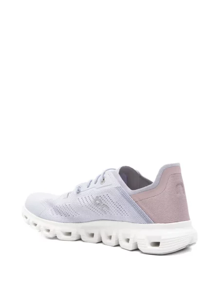 Sneakerși On albastru