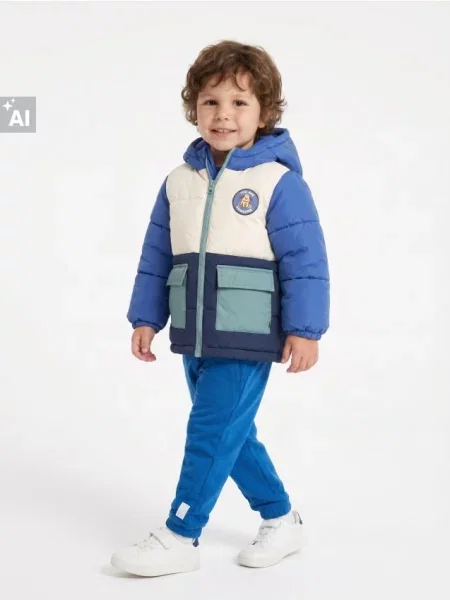Sinsay Prošívaná puffer bunda s kapucí vícebarevná