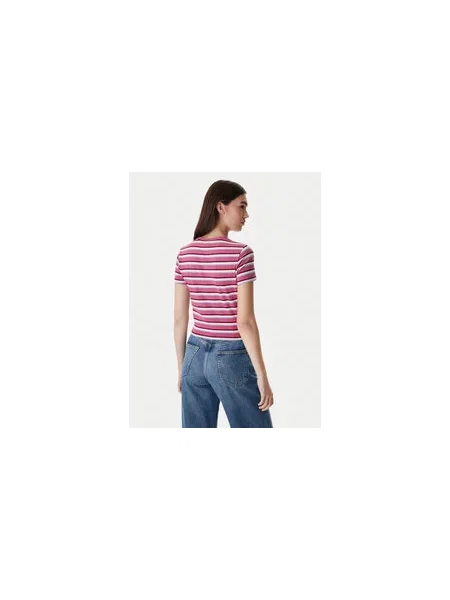 Guess Majica Regular Fit roza