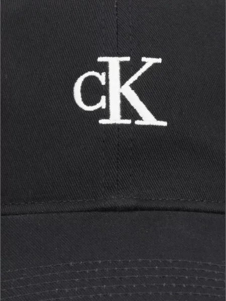 Kapa s šiltom Calvin Klein z vezenjem črna