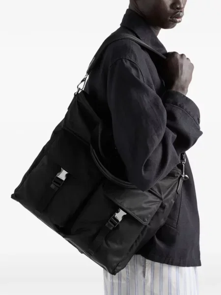 Geantă Prada din piele negru