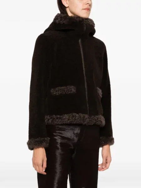 Geacă Moncler cu glugă din piele de oaie maro