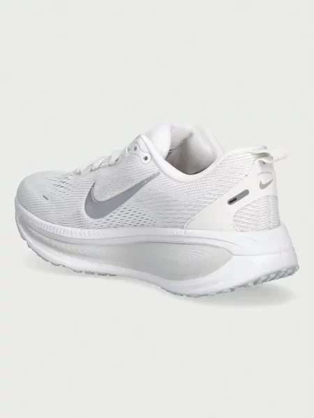 Nike buty sportowe Vomero 18 białe