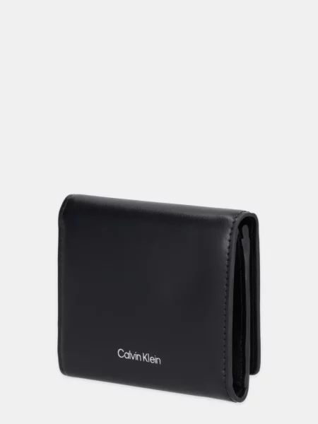 Usnjena denarnica Calvin Klein črna