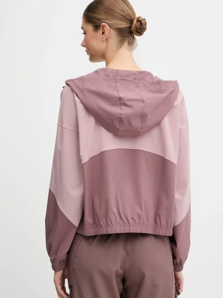 Демисезонная куртка Under Armour