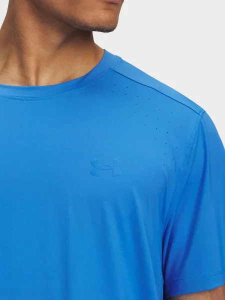 Спортивная футболка Under Armour синяя