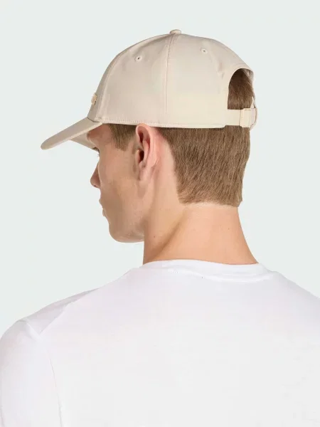Кепка Adidas бежевая