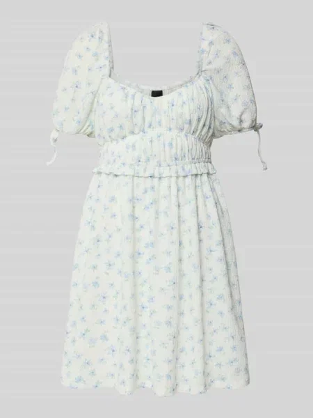 Sukienka mini z fakturowanym wzorem model ‘Indra’ Gina Tricot biała
