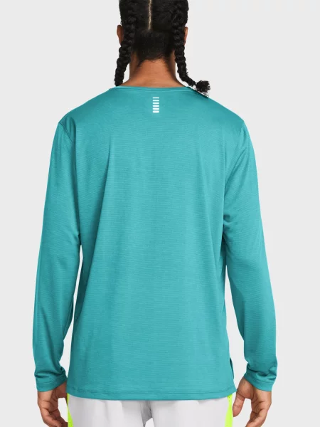 Лонгслив Under Armour