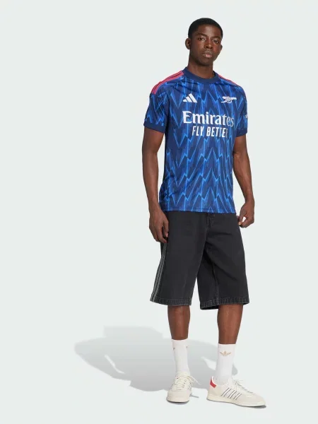 Футболка adidas синій